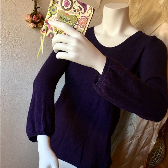 💍 Banana Republic Merino Blend Sweetheart Sweater - Picture 3 of 8